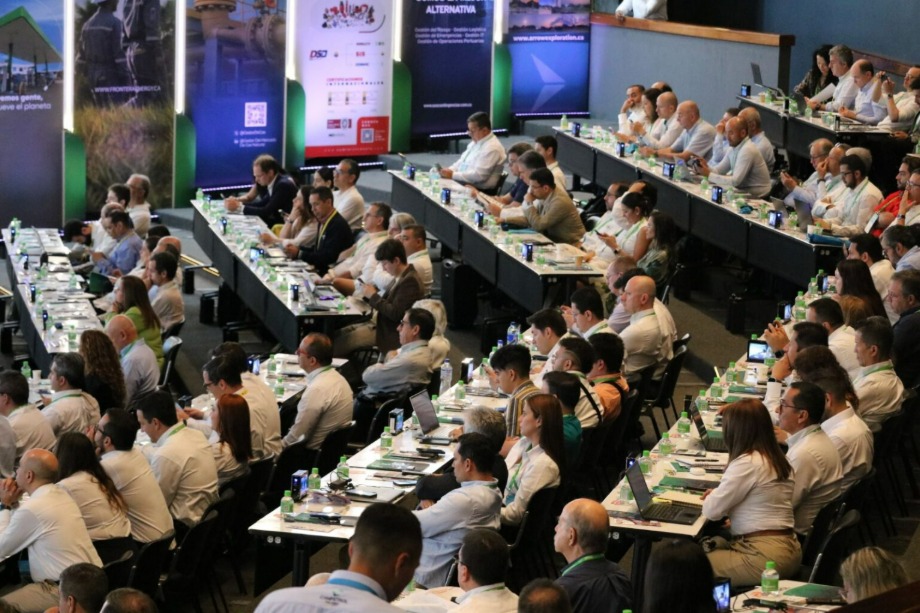 Ascendia at the VIII Petroleum, Gas & Energy Summit in Colombia